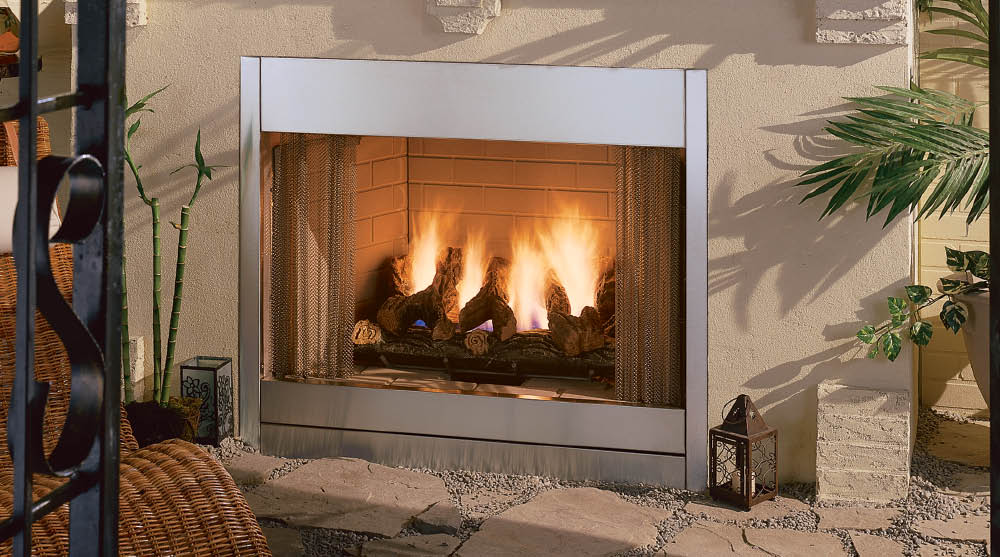 The Al Fresco Vent-Free Gas Outdoor Fireplace is fully insulated and features weather-resistant burners. Available at San Carlos