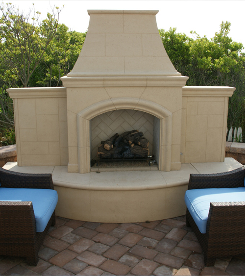 American Fyre Designs Grand Phoenix, Outdoor Fireplace Phoenix